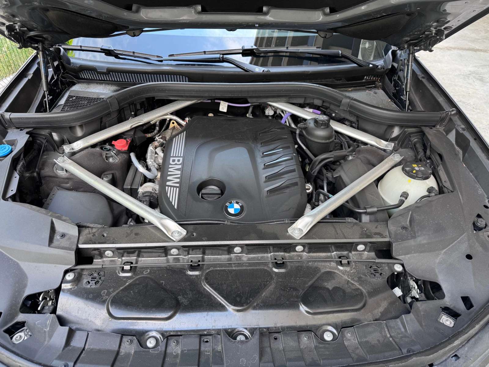 BMW X7 40D* 2025* M-Sport* 25KM* NOV* , снимка 10 - Автомобили и джипове - 55132506
