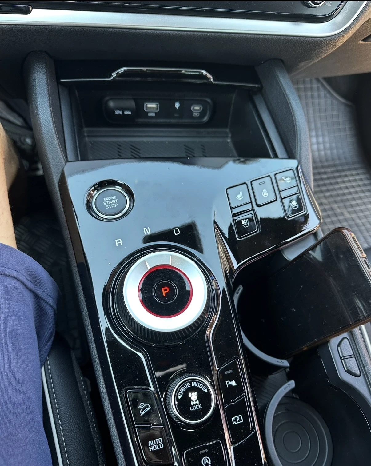 Kia Sportage, снимка 14 - Автомобили и джипове - 55448665