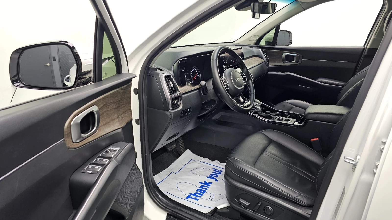 Kia Sorento, снимка 11 - Автомобили и джипове - 55552077