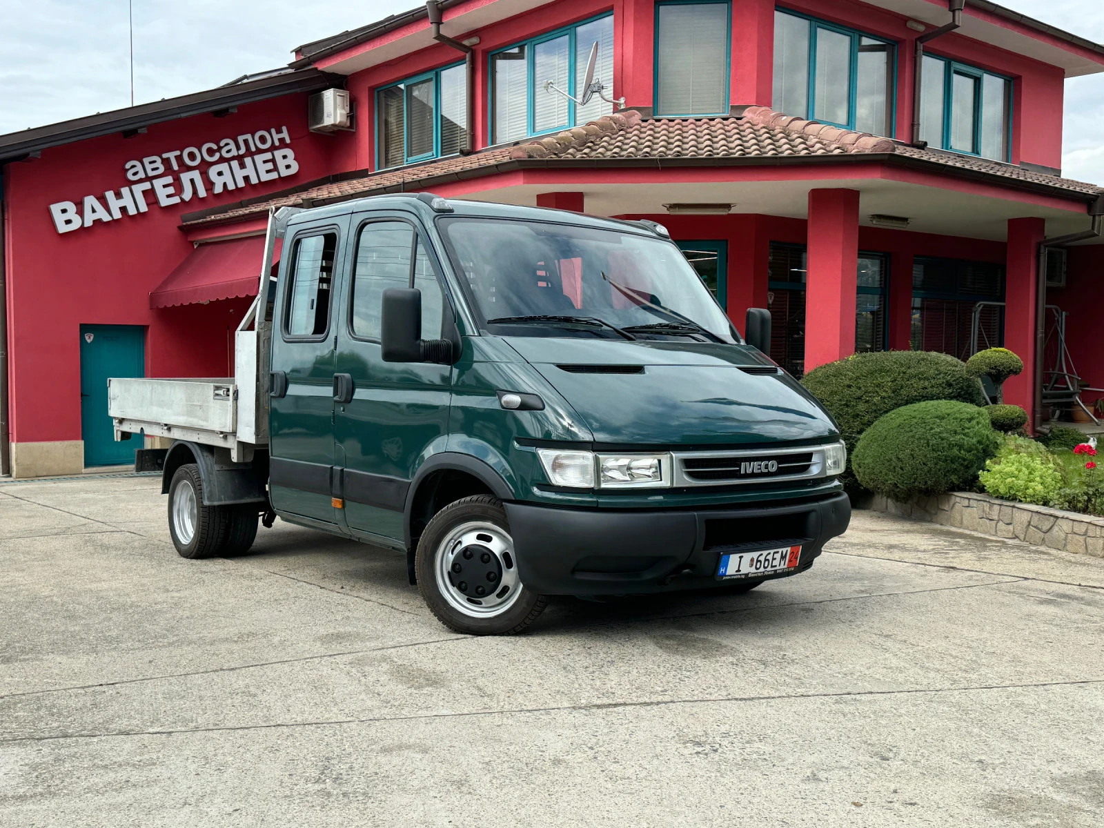 Iveco Daily 3.0HPI* 35c14* 6+ 1места - изображение 2