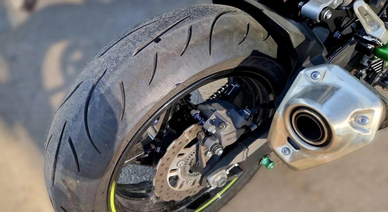 Kawasaki Z, снимка 10 - Мотоциклети и мототехника - 55549830