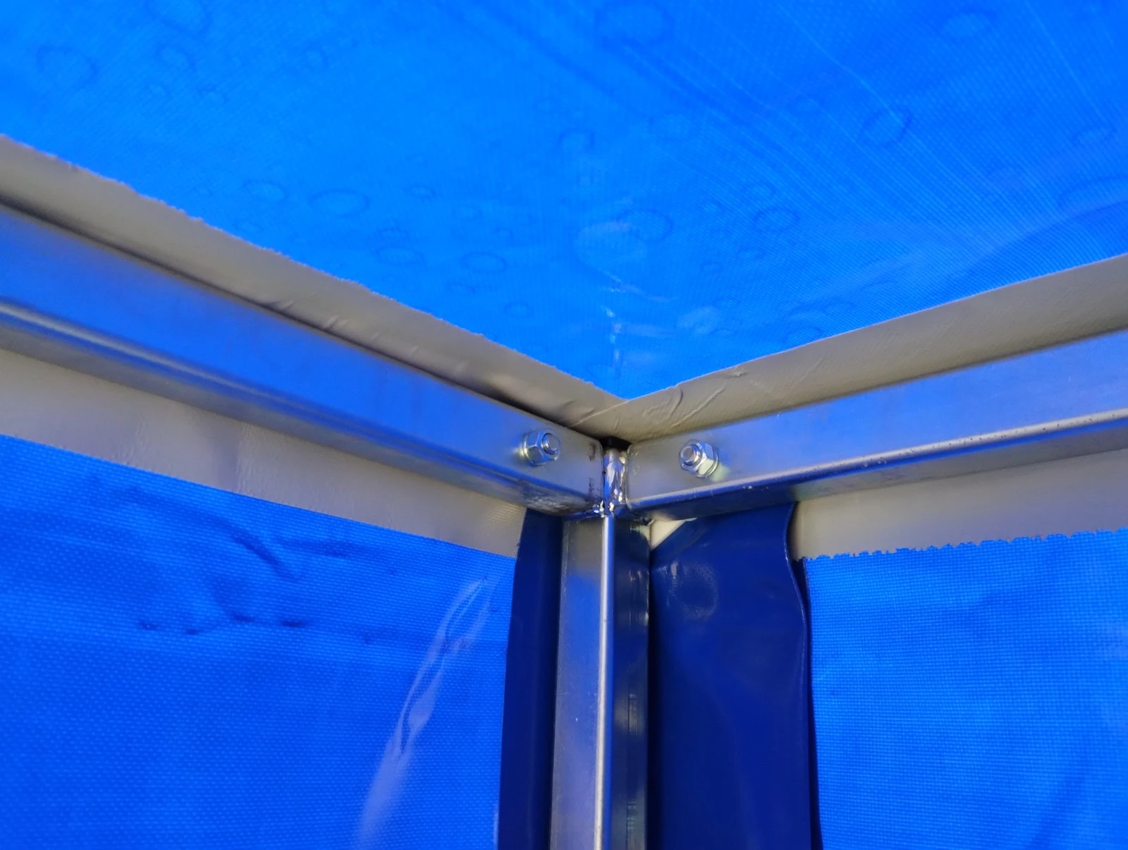 �� ��������� BL | Mobile.bg � ����������� 4