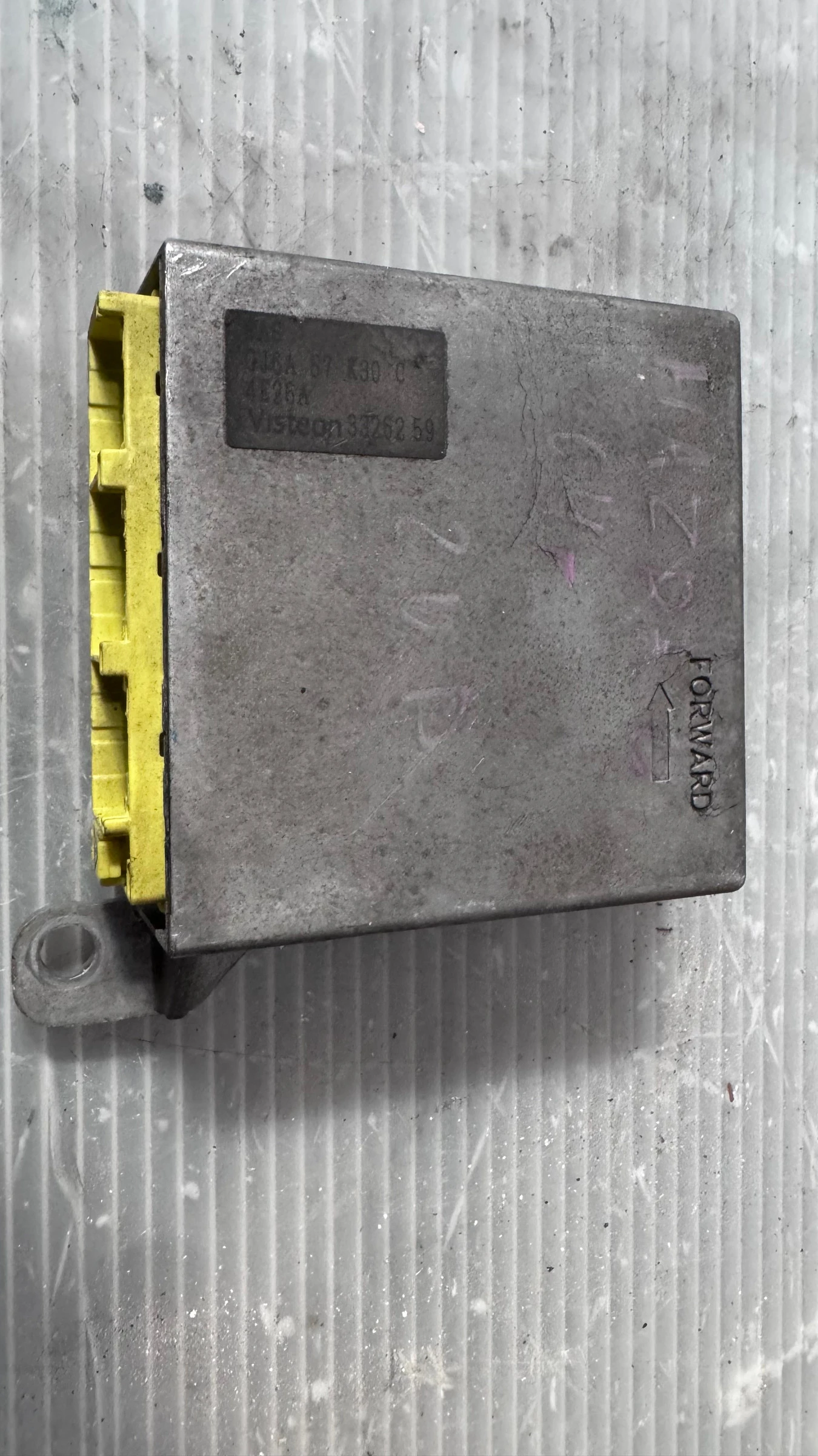 Airbag  /  /  a Mazda 6 - GJ6A57K30C / 3326259 | Mobile.bg   1