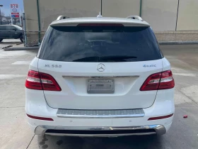 Mercedes-Benz ML 550 CARFAX/360 КАМЕРИ/ОБДУХВАНЕ/ПАНОРАМА , снимка 5