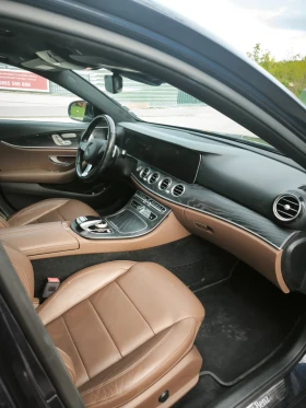 Mercedes-Benz E 300 AMG пакет, 4 matic, 360, Pano, Burmester , снимка 11