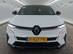 Renault Megane E-Tech Techno, снимка 15