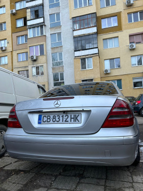 Mercedes-Benz E 270, снимка 5 - Автомобили и джипове - 44607576