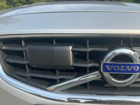 Volvo V60 D5 AWD 215 сервизна книжка, снимка 8
