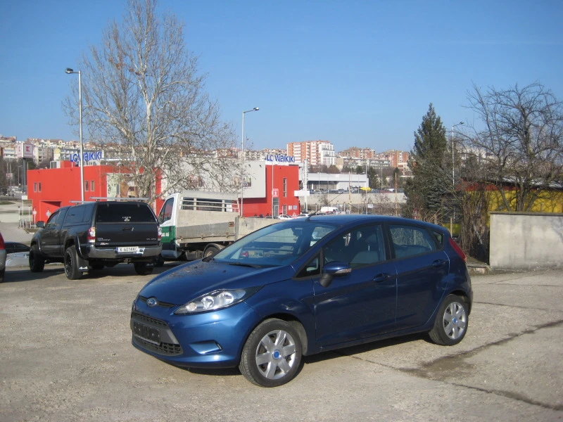 Ford Fiesta 1.4 avtomat, снимка 1 - Автомобили и джипове - 39931178