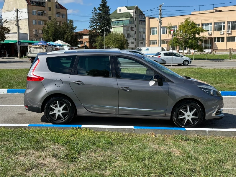 Renault Scenic 1.5DCi Автоматик, снимка 4 - Автомобили и джипове - 47411854