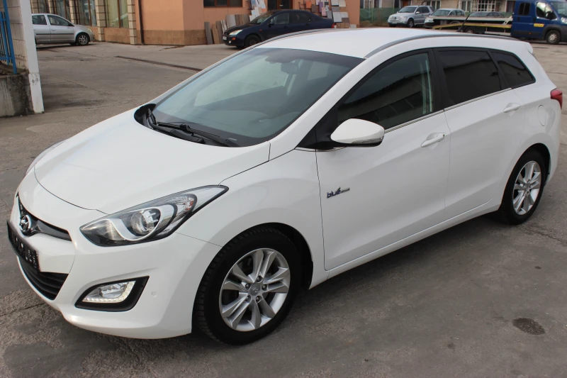 Hyundai I30 1.6 GDI 135к.с. Уникат Швейцария, снимка 10 - Автомобили и джипове - 48492694