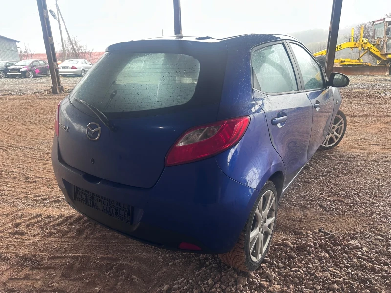 Mazda 2 1.5, снимка 5 - Автомобили и джипове - 49452361