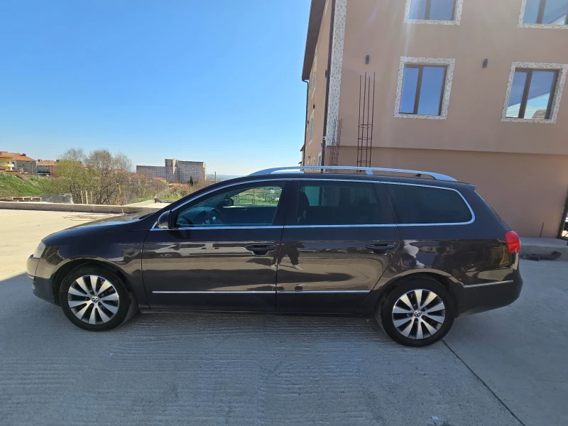 VW Passat, снимка 6 - Автомобили и джипове - 49596567