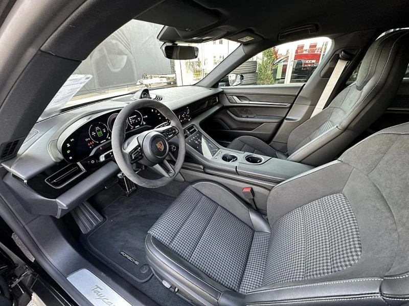 Porsche Taycan 4 CROSS TURISMO/FACELIFT/SPORT CHRONO/BOSE/LED/CAM, снимка 10 - Автомобили и джипове - 52169531