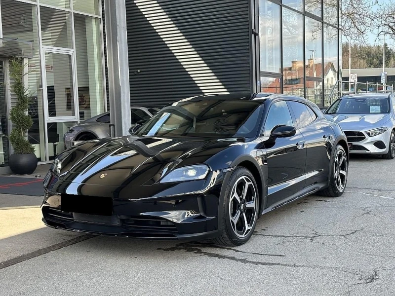 Porsche Taycan 4 CROSS TURISMO/FACELIFT/SPORT CHRONO/BOSE/LED/CAM, снимка 3 - Автомобили и джипове - 52169531