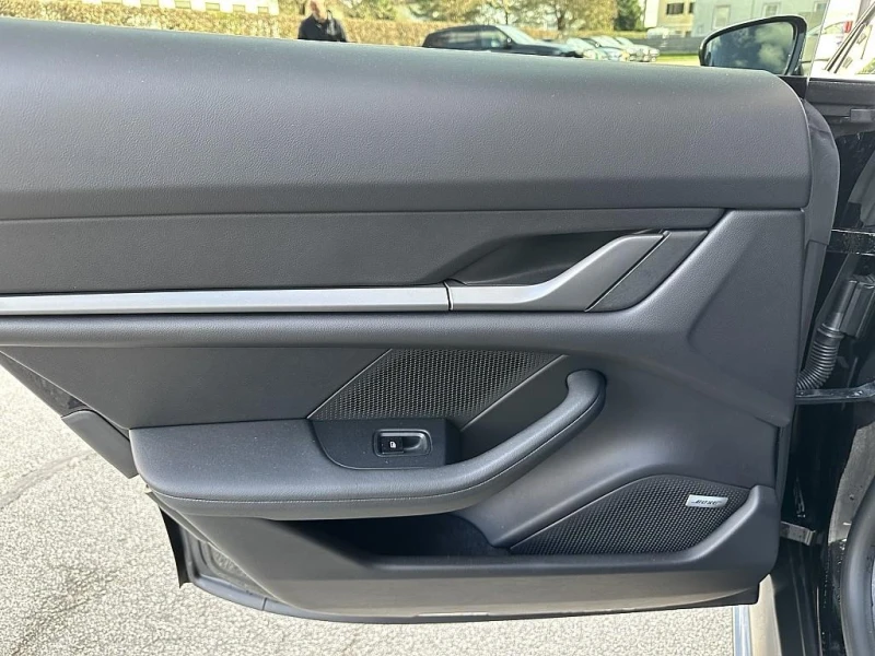 Porsche Taycan 4 CROSS TURISMO/FACELIFT/SPORT CHRONO/BOSE/LED/CAM, снимка 16 - Автомобили и джипове - 52169531