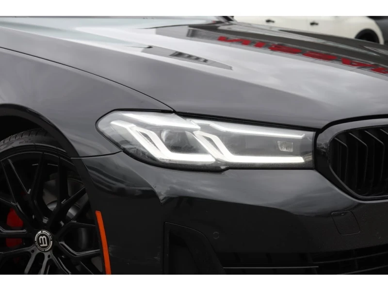 BMW 530 * xDrive * CARFAX * ЦЕНА ДО БГ, снимка 3 - Автомобили и джипове - 53012838