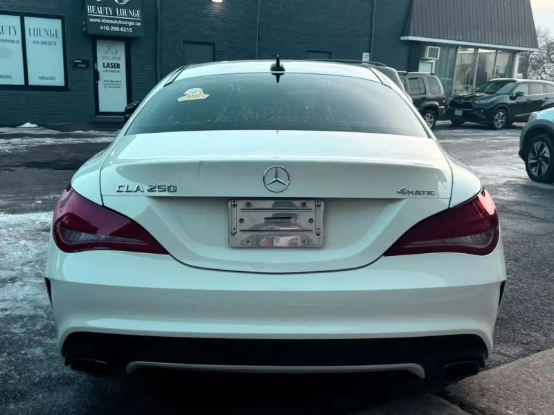 Mercedes-Benz CLA 250 * AMG PACK* KYELESS* 4 MATIC* PANO* , снимка 3 - Автомобили и джипове - 53270685