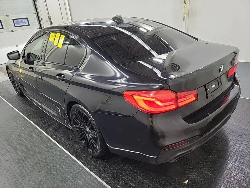 BMW 540 * M PACK* 360CAM* PANO* H&K* , снимка 3 - Автомобили и джипове - 53440396