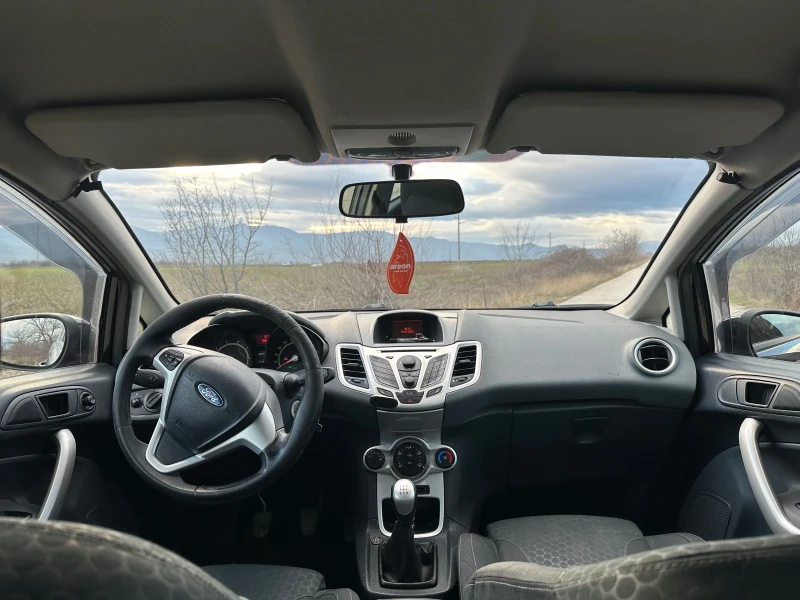 Ford Fiesta 1.6 120кс ГАЗ, снимка 6 - Автомобили и джипове - 53597052