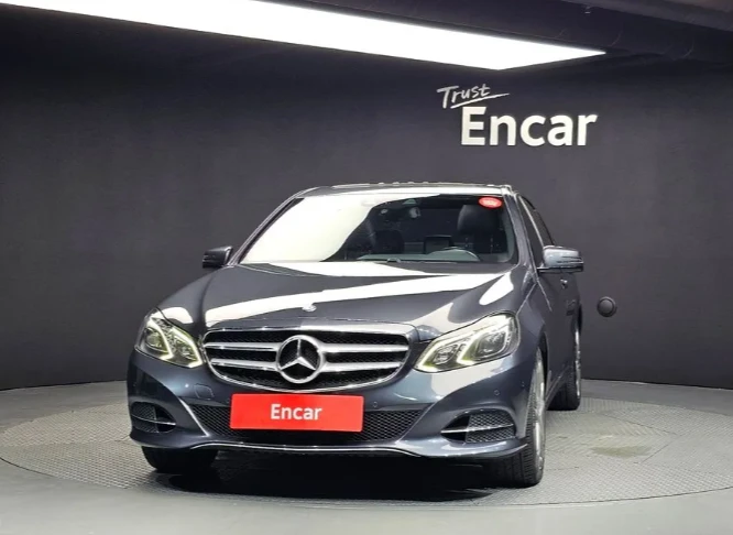 Mercedes-Benz E 250 4Matic Avantgarde - изображение 3