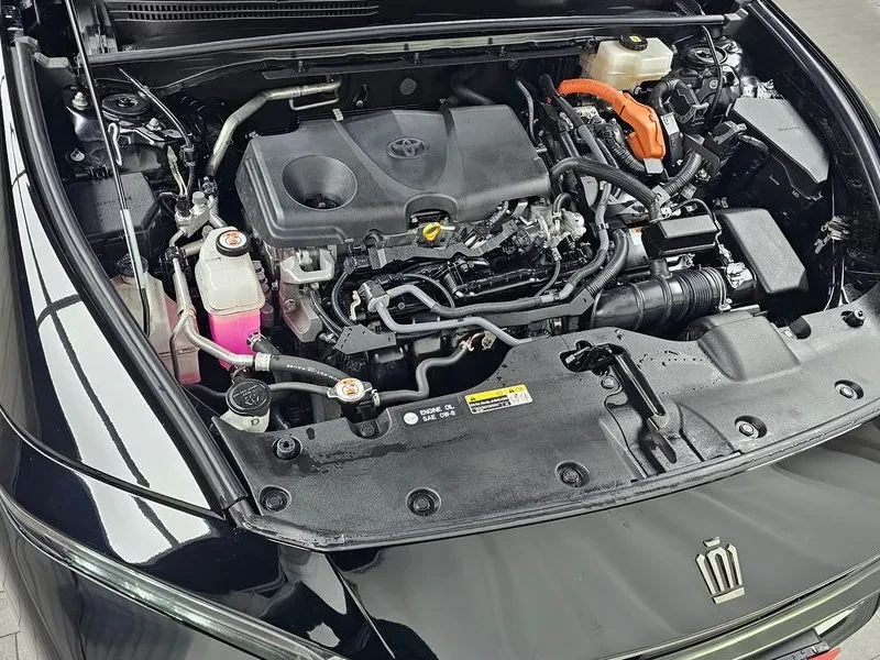 Toyota Crown 2.5 Хибрид 4x4, снимка 14 - Автомобили и джипове - 55809358