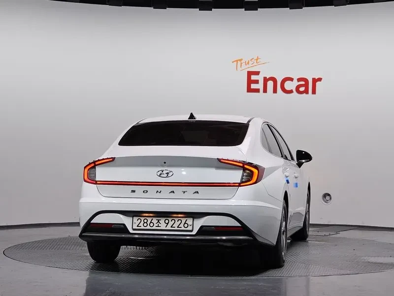 Hyundai Sonata 2.0 - САМО 30% АВАНС, снимка 4 - Автомобили и джипове - 55998375