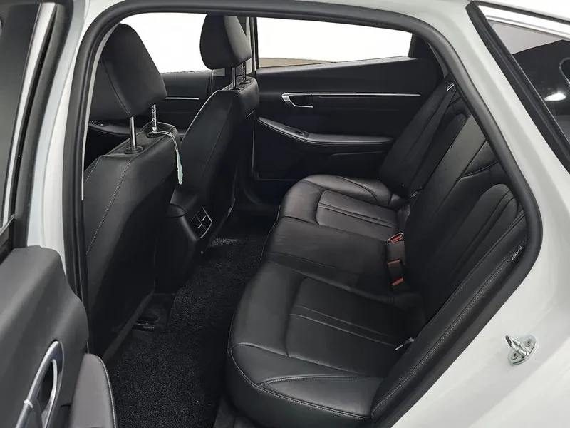 Hyundai Sonata 2.0 - САМО 30% АВАНС, снимка 12 - Автомобили и джипове - 55998375