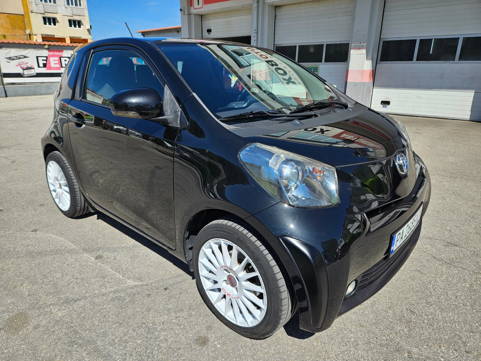 Toyota IQ 1.33 VVT-i (98 Hp) MT6 - изображение 7