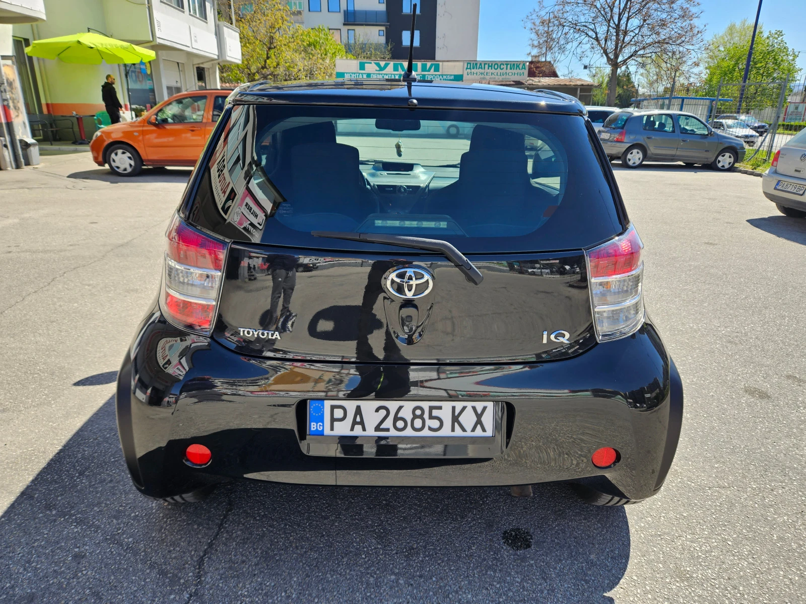 Toyota IQ 1.33 VVT-i (98 Hp) MT6 - изображение 4