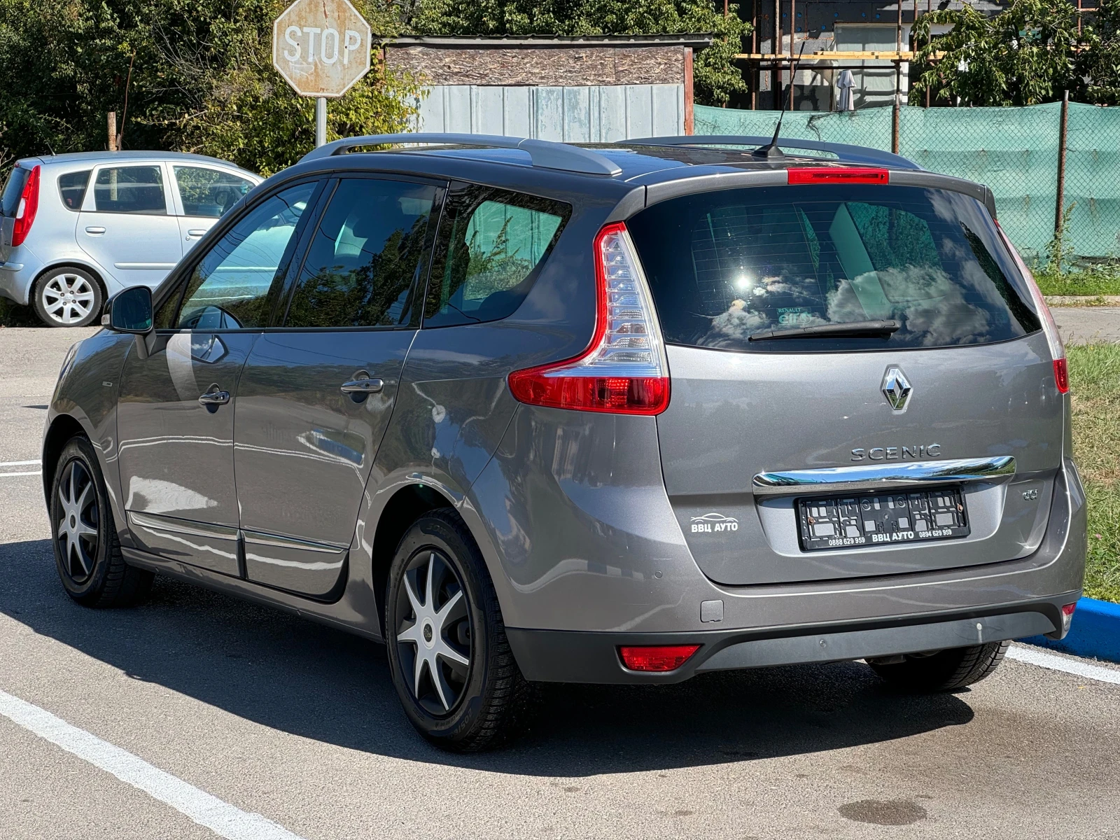 Renault Scenic 1.5DCi Автоматик - изображение 7