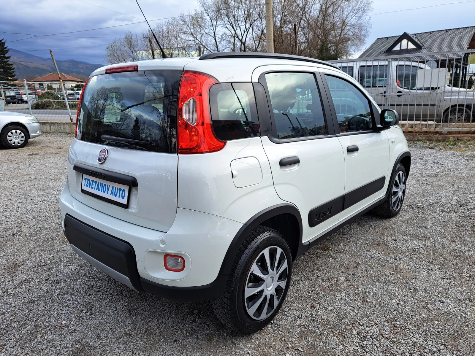 Fiat Panda 0.9TURBO 4x4 6speed euro 6 - изображение 7