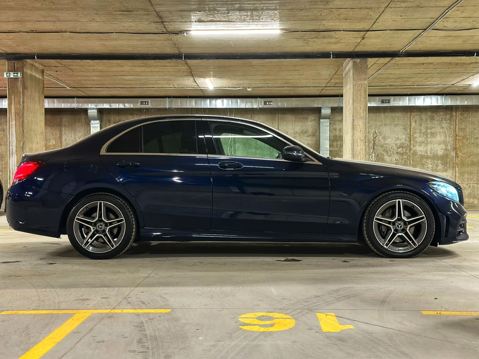 Mercedes-Benz C 220 Mercedes-Benz C 220 AMG FACELIFT 9G-TRONIC FULL - изображение 7