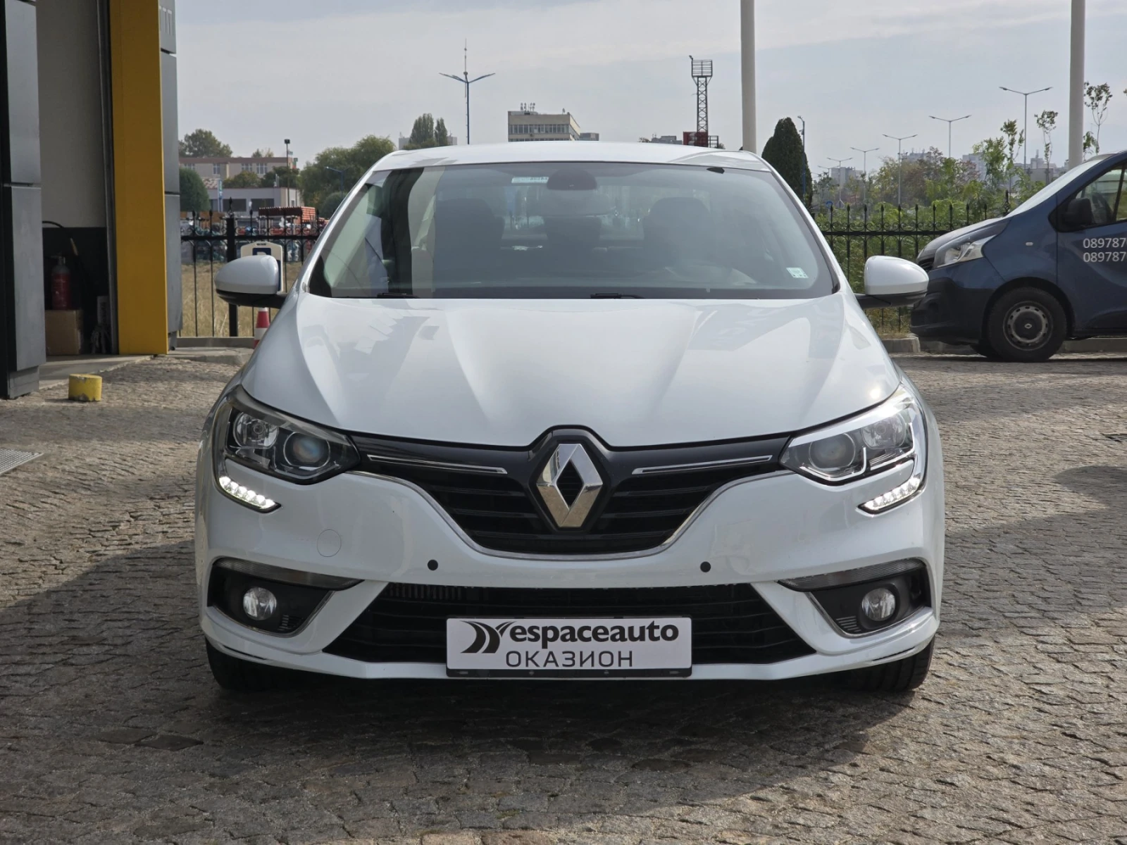 Renault Megane 1.3TCe 140 ../Life | Mobile.bg   2