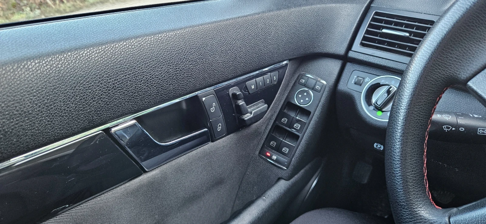 Mercedes-Benz C 280 Бензин/газ, снимка 2 - Автомобили и джипове - 53594672