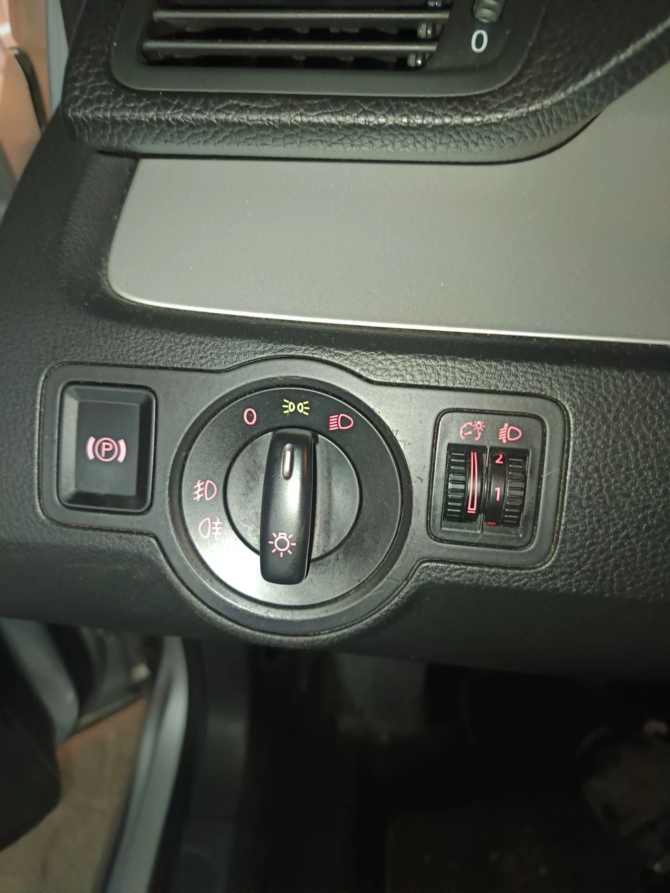 VW Passat 1.4 ����� | Mobile.bg � ����������� 14