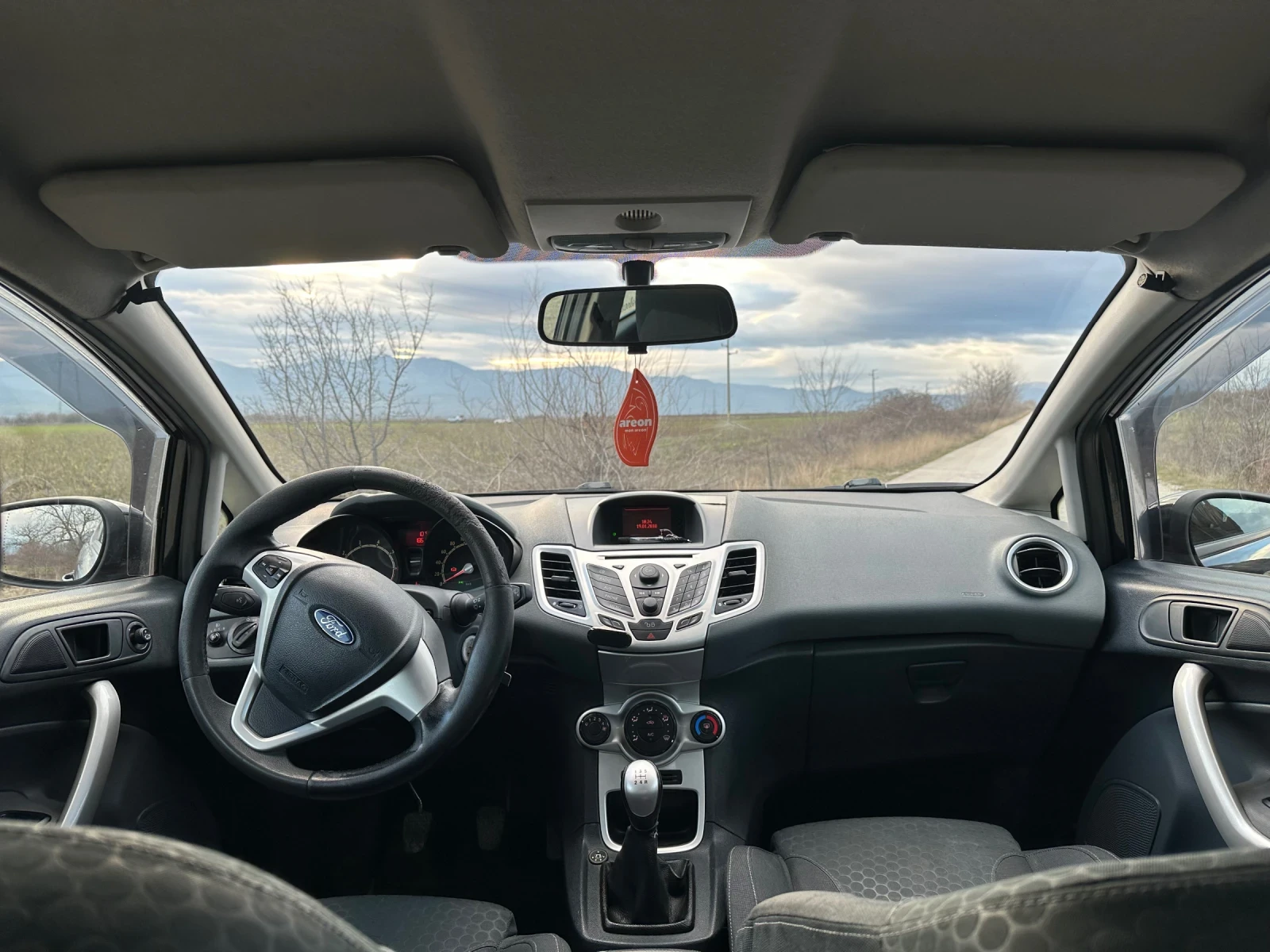 Ford Fiesta 1.6 120кс ГАЗ - изображение 6