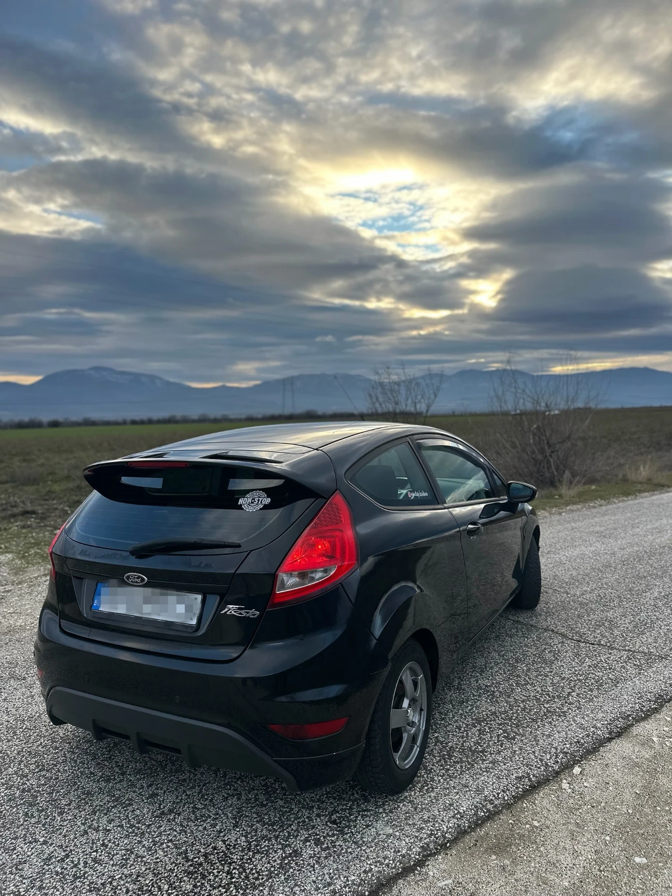 Ford Fiesta 1.6 120кс ГАЗ - изображение 3