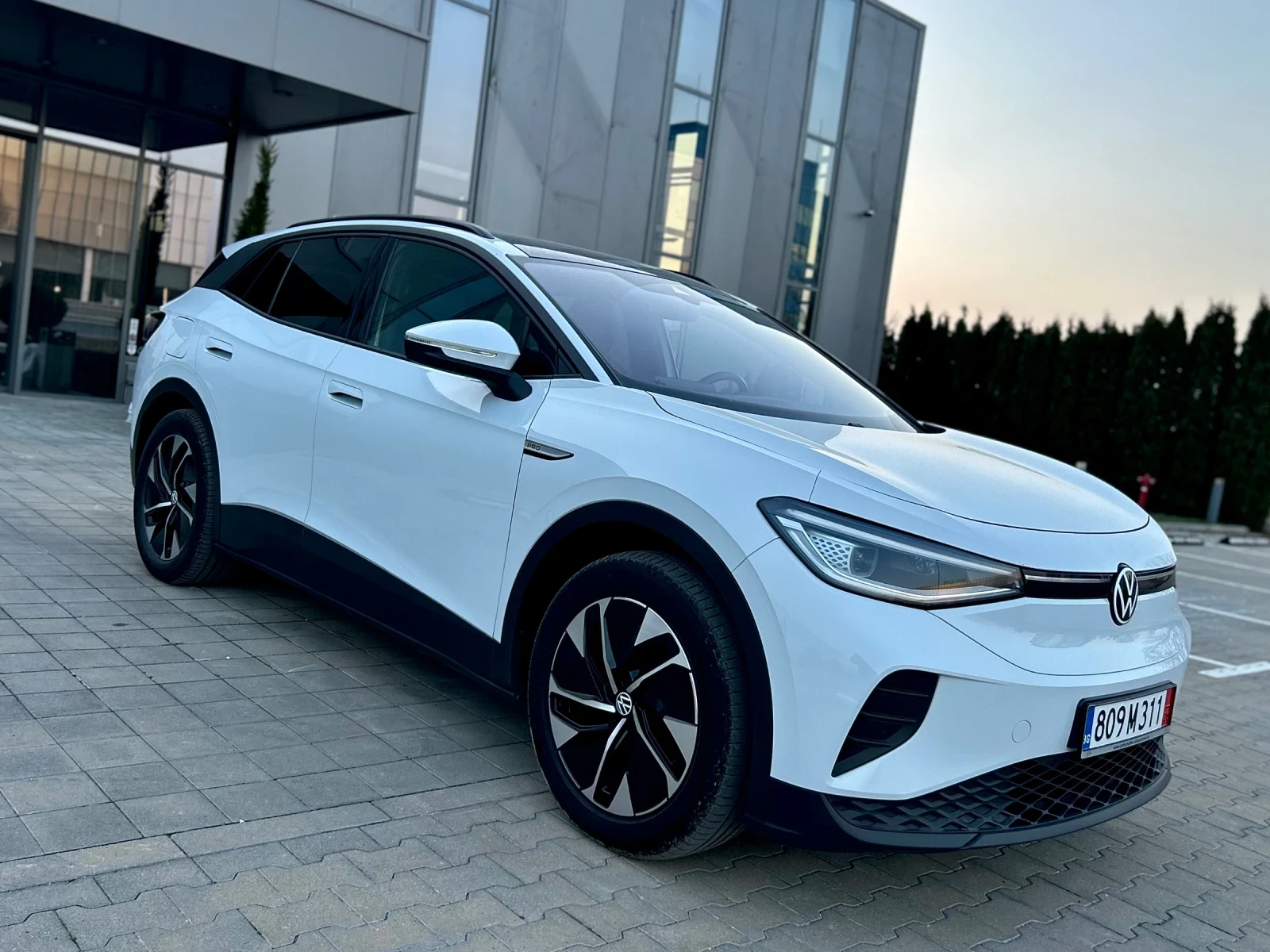 VW ID.4 PRO/82kWh/FULL/Гаранция, снимка 5 - Автомобили и джипове - 53866976