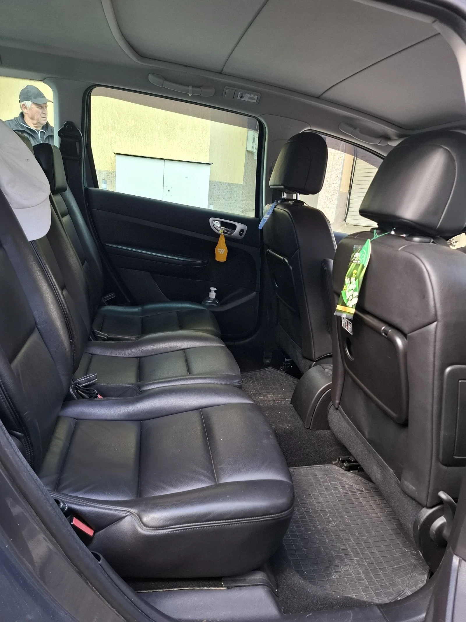 Peugeot 307 2.0 hdi, снимка 7 - Автомобили и джипове - 54670612