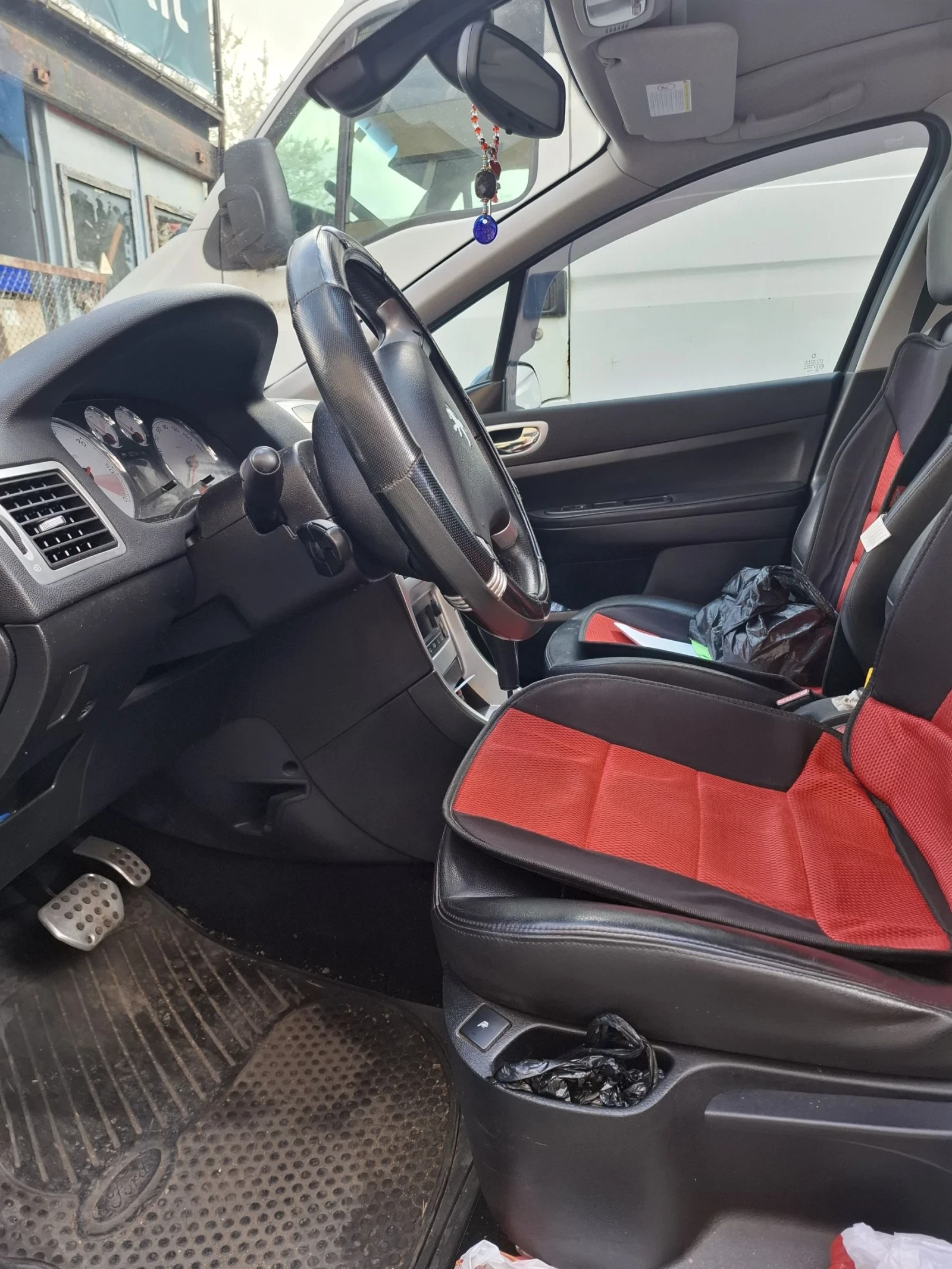 Peugeot 307 2.0 hdi, снимка 5 - Автомобили и джипове - 54670612