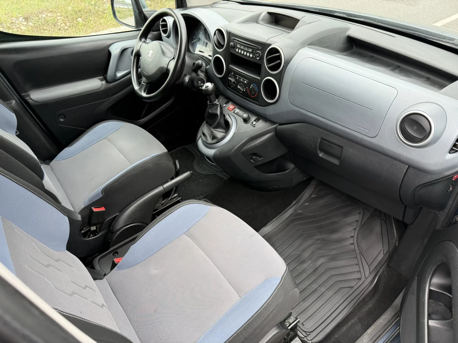 Peugeot Partner 1.6 HDI / FACELIFT / 6+ 1 / LED / CLIMA / AVTOPILO | Mobile.bg � ����������� 12