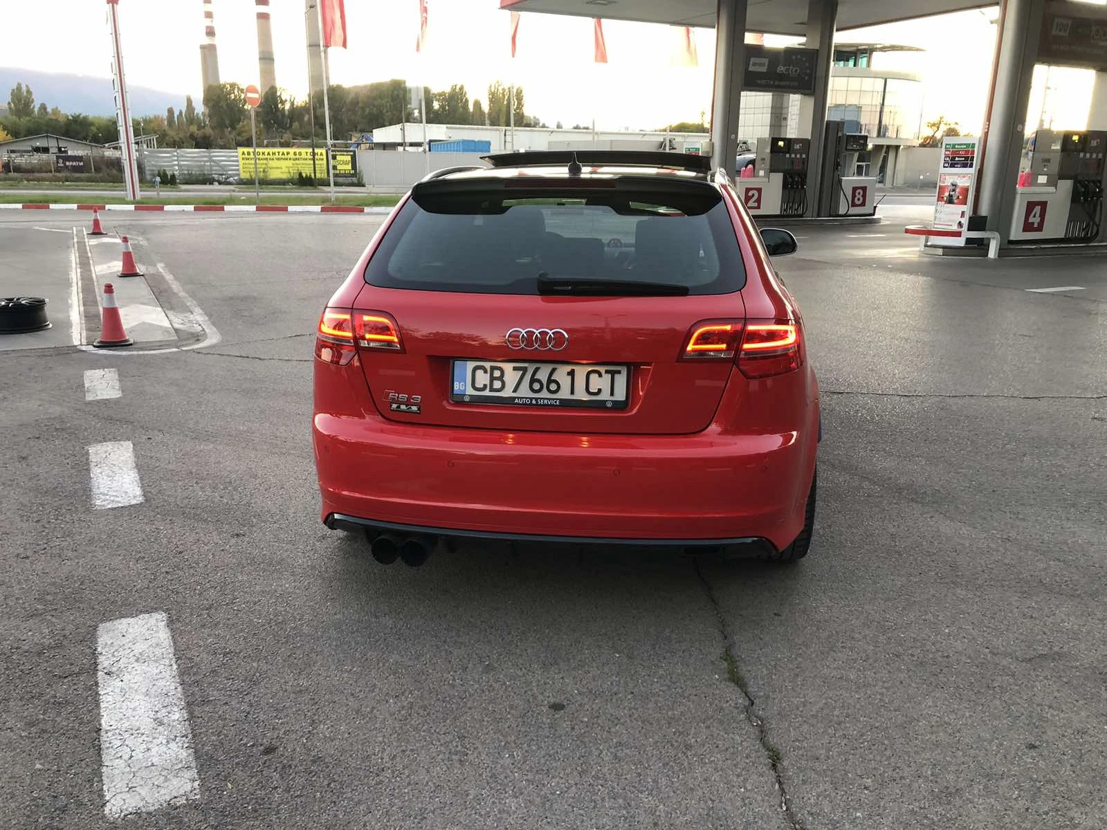 Audi Rs3 3.2 T + DQ500 + AUDI CERAMIC BRAKES, снимка 13 - Автомобили и джипове - 54510547