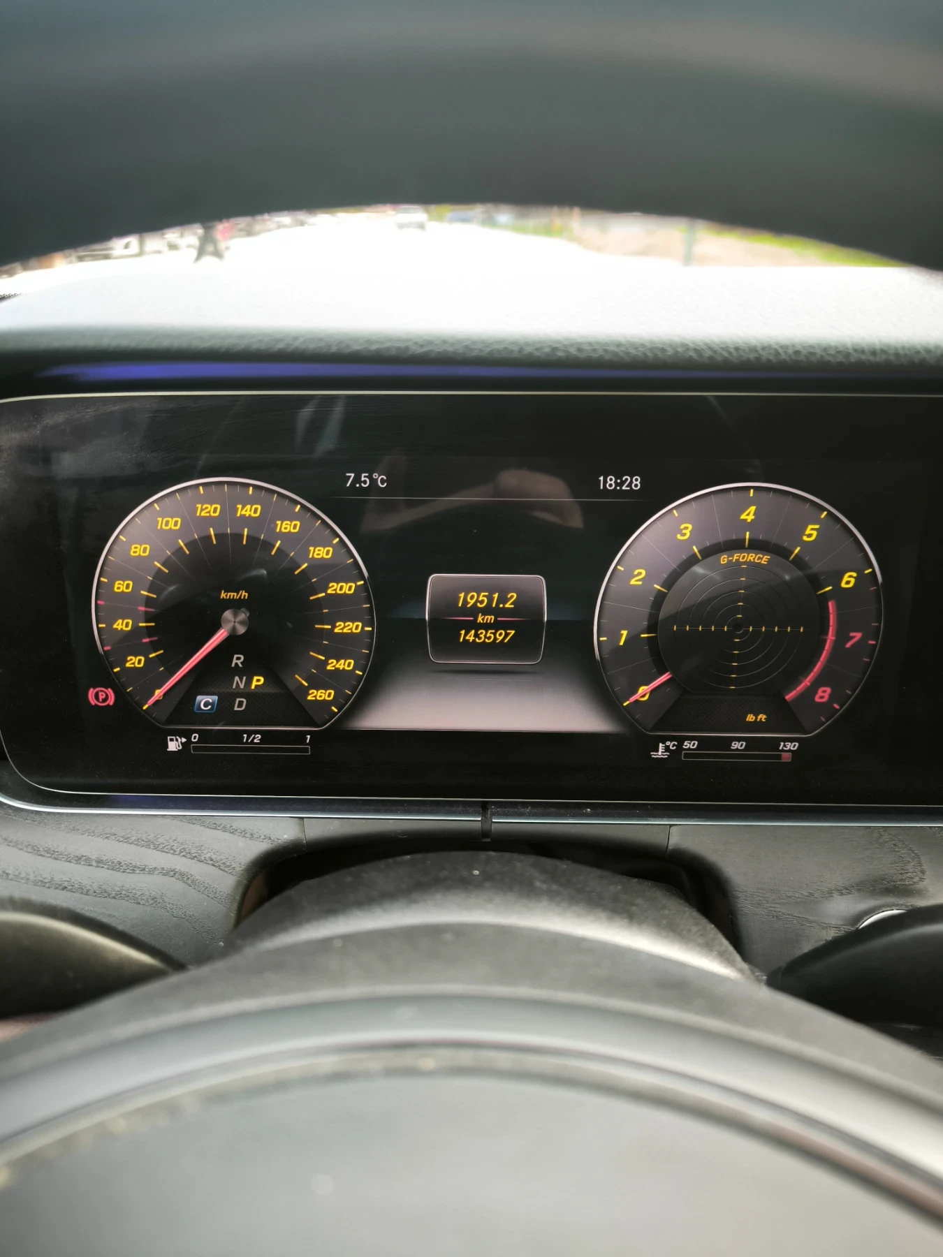 Mercedes-Benz E 300 AMG пакет, 4 matic, 360, Pano, Burmester , снимка 7 - Автомобили и джипове - 54510692