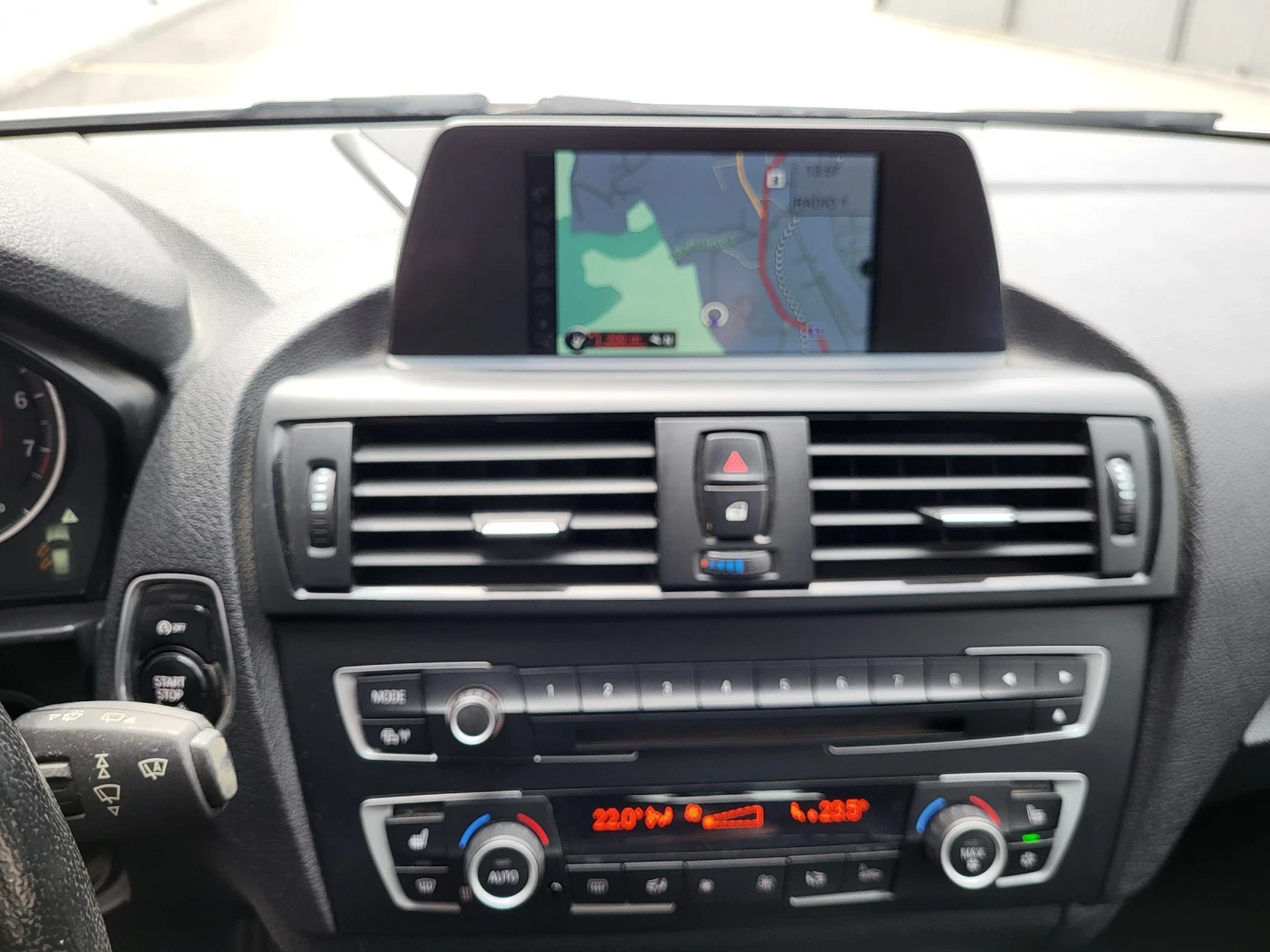 BMW 118 118 SPORT 170p.s., снимка 15 - Автомобили и джипове - 54773582