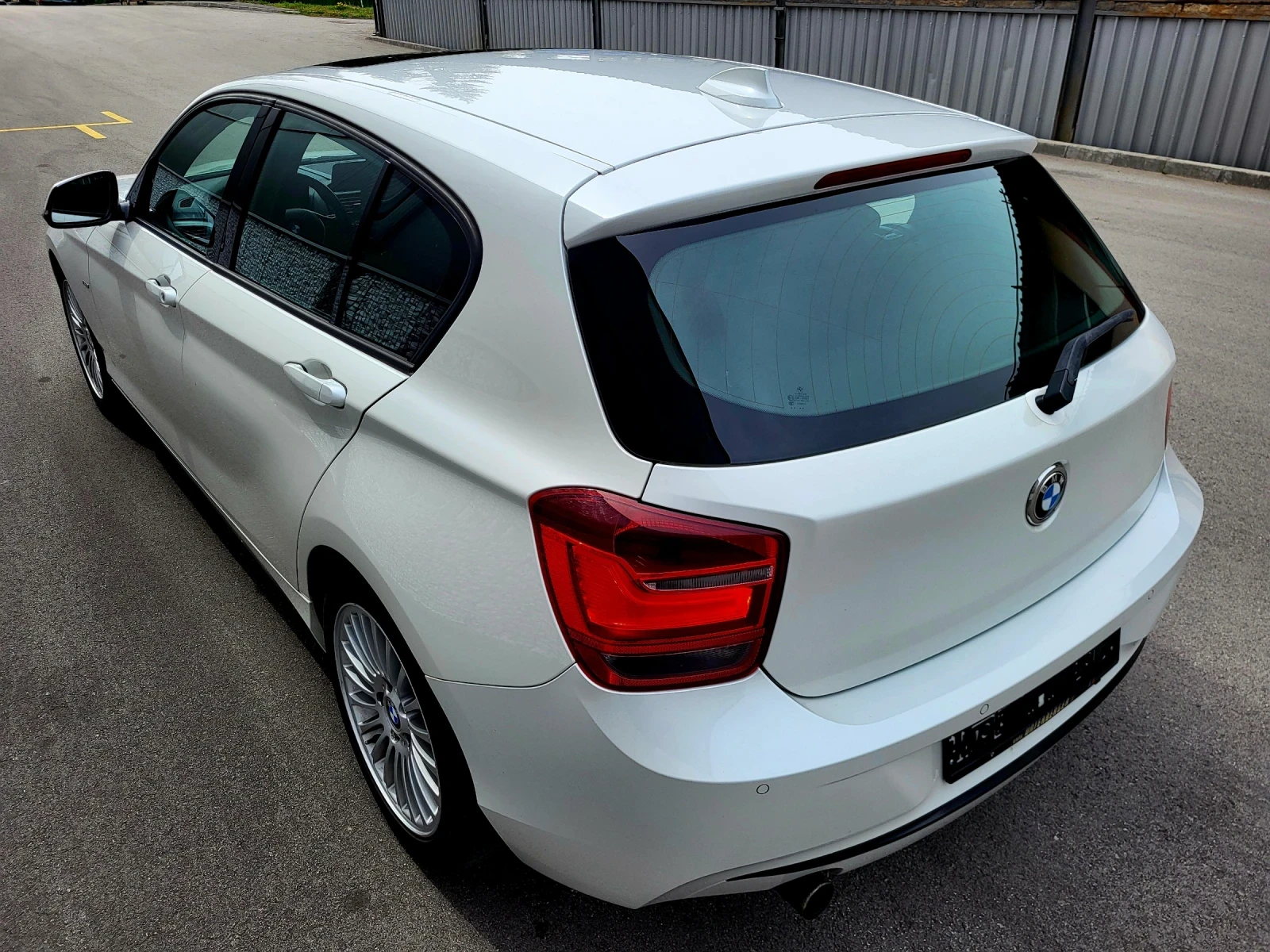 BMW 118 118 SPORT 170p.s., снимка 4 - Автомобили и джипове - 54773582
