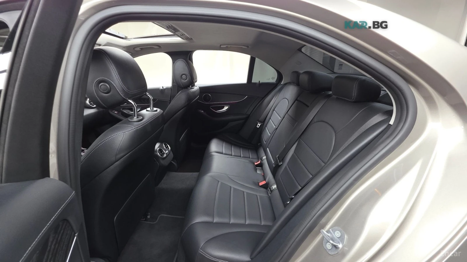 Mercedes-Benz C 220 4MATIC EXCLUSIVE* КОЖА* ПАНО* ОБДУХВ* 360, снимка 11 - Автомобили и джипове - 55029910
