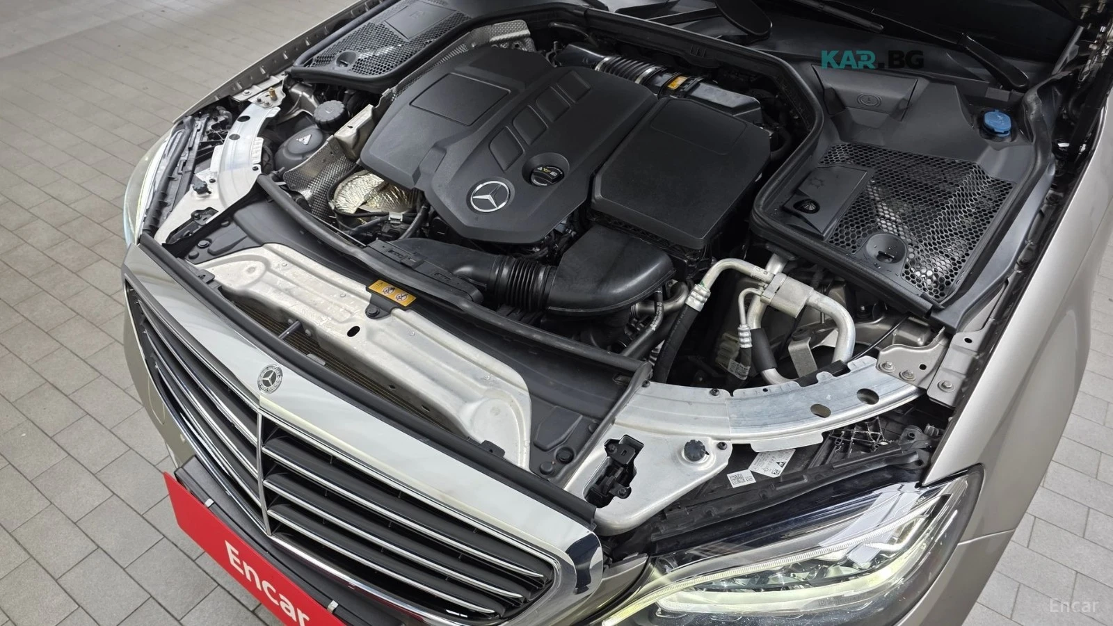 Mercedes-Benz C 220 4MATIC EXCLUSIVE* КОЖА* ПАНО* ОБДУХВ* 360, снимка 6 - Автомобили и джипове - 55029910