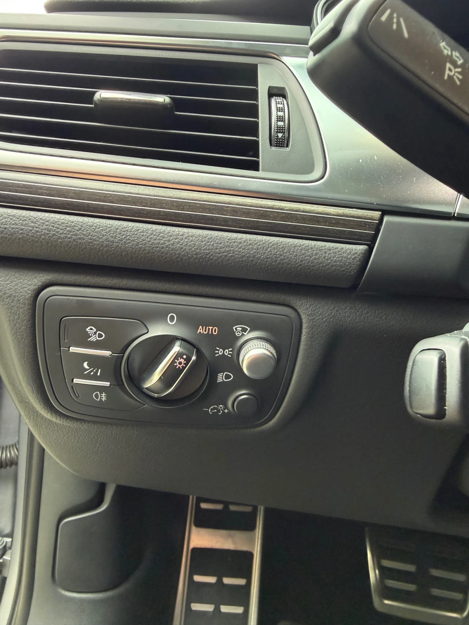 Audi A6 FACELIFT, 3.0TDI, FULL, снимка 15 - Автомобили и джипове - 55040545