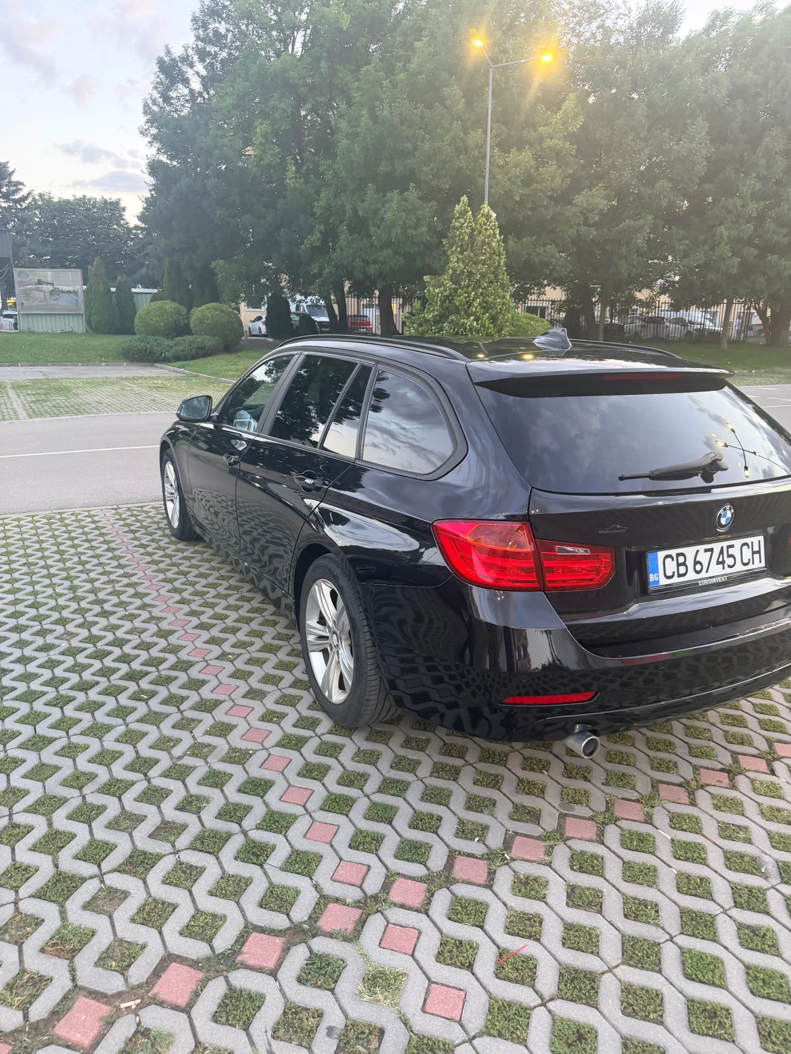 BMW 318, снимка 4 - Автомобили и джипове - 55335037